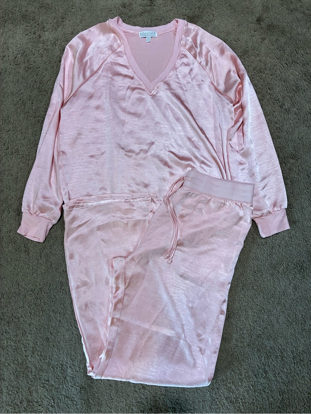 P.J. Salvage Pink Satin Lounge Set Women’s Size Small V-Neck Long Sleeve Pants